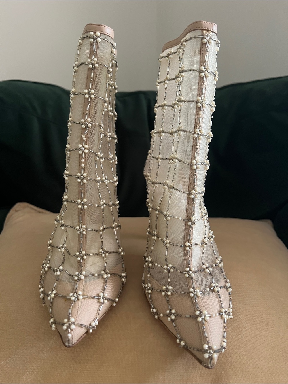 NIB Oscar de la Renta Pearlette Embroidered Booties - Size 37.5 - Picture 7 of 14